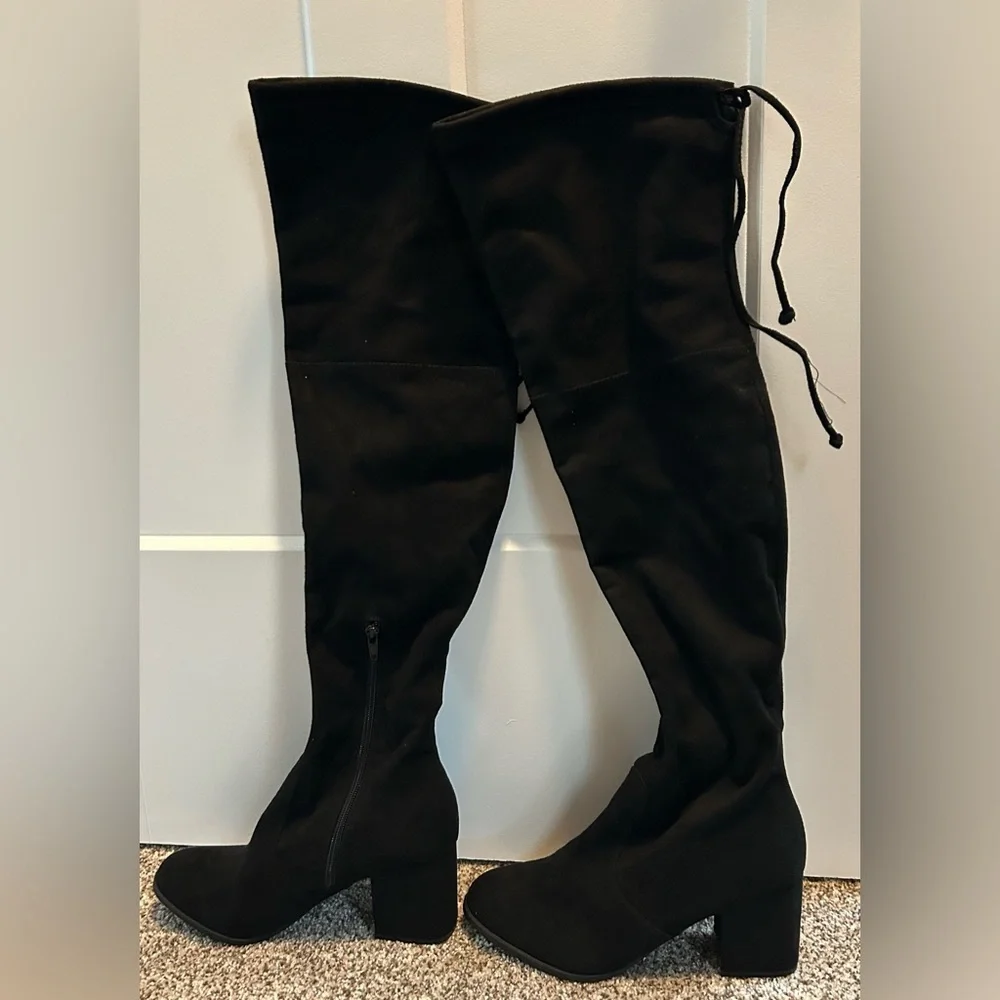 Like New Unisa Thigh High Dedrii Boots 8.5